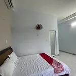 Oyo 1187 Suoi Da Motel