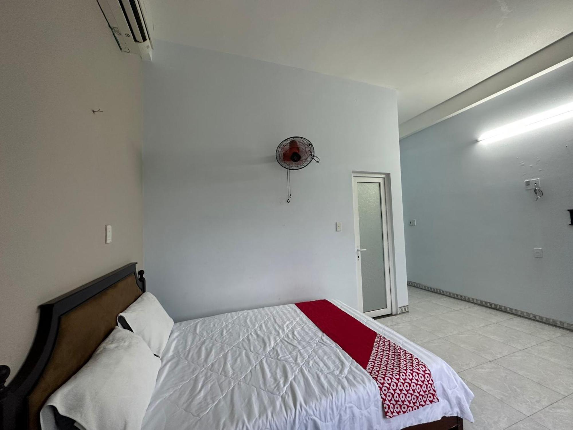 Khách sạn Oyo 1187 Suoi Da 3*