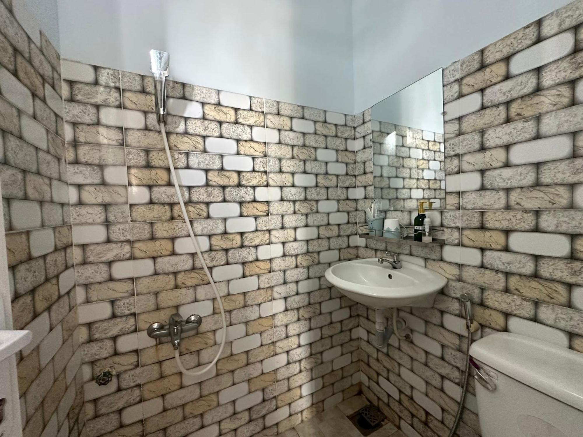 Oyo 1187 Suoi Da Đà Nẵng